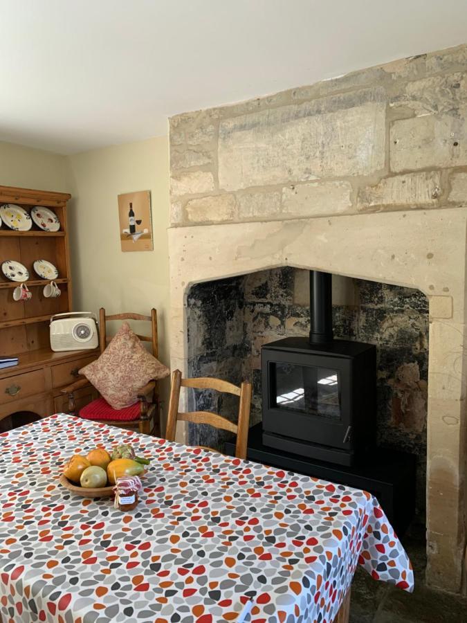Wee Grange Apartment Bath Bagian luar foto