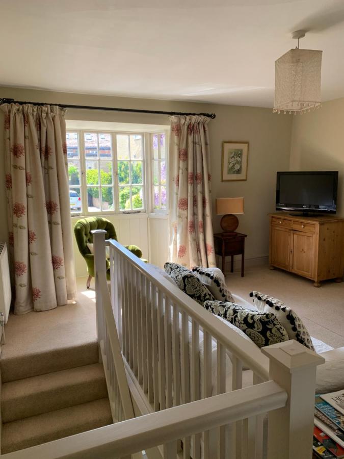Wee Grange Apartment Bath Bagian luar foto